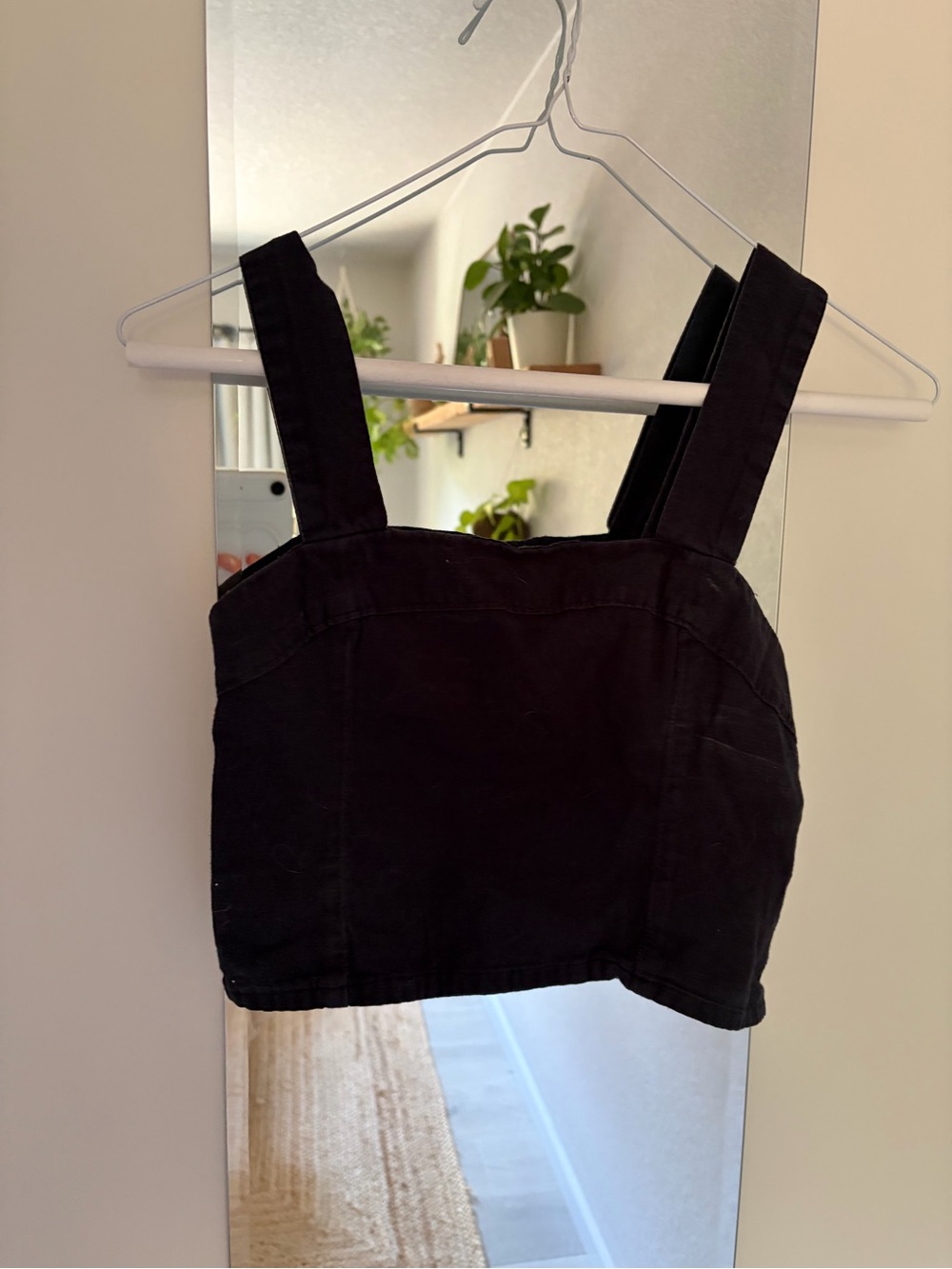 Abercrombie & Fitch Black Cropped Tank Top with Wide Straps